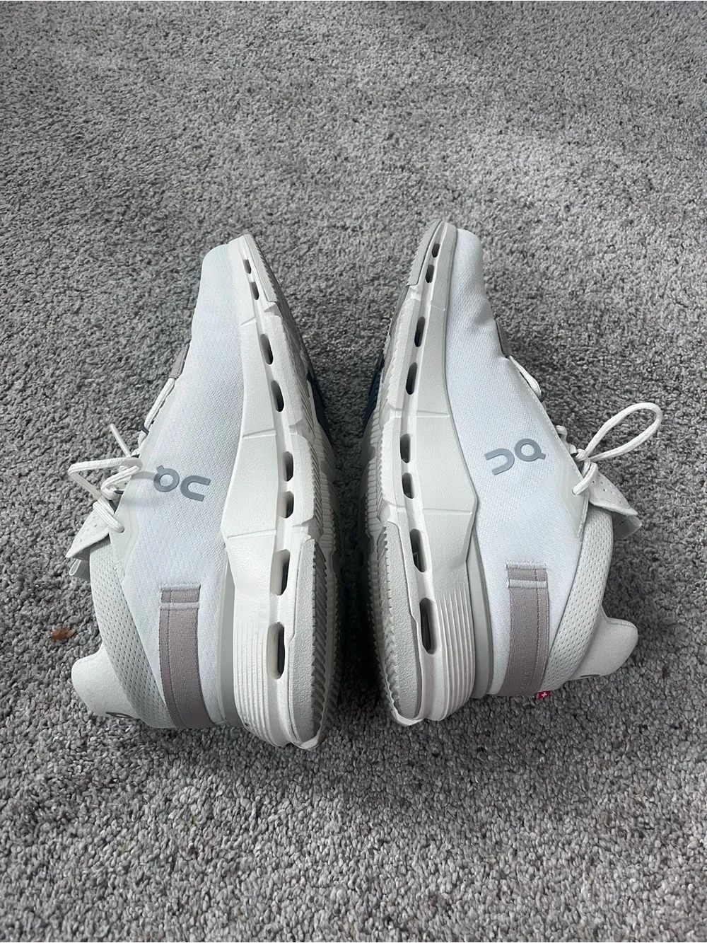 On Shoes Cloudnova 2